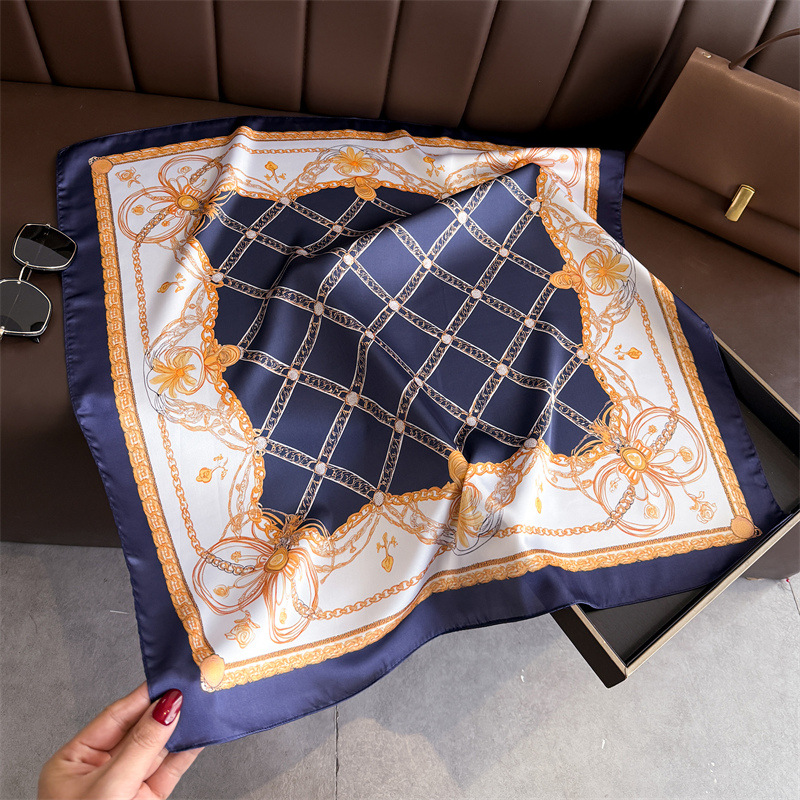 Blue Classic Chain Print Squar - Face Scarf Mask recension och pris